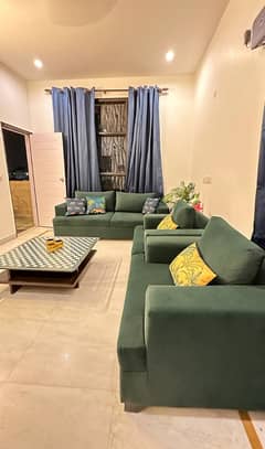 One bedroom apartment for rent on daily basis in bahria town lahore