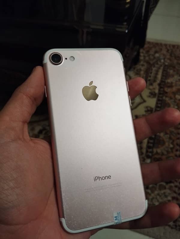 Iphone 7 32 GB Factory Unlocked 0