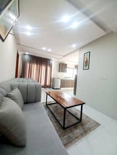 One bedroom apartment for rent on daily basis in bahria town lahore