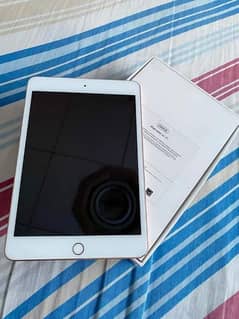 ipad mini 5 with box 256gb WhatsApp number 03407399480