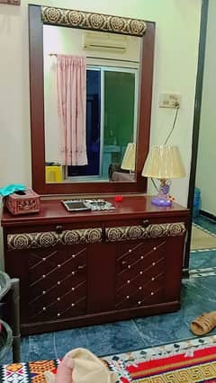 Dressing table with mirror