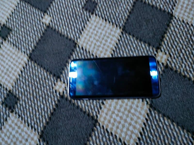 samsung galaxy s7 edge used in good shape 2