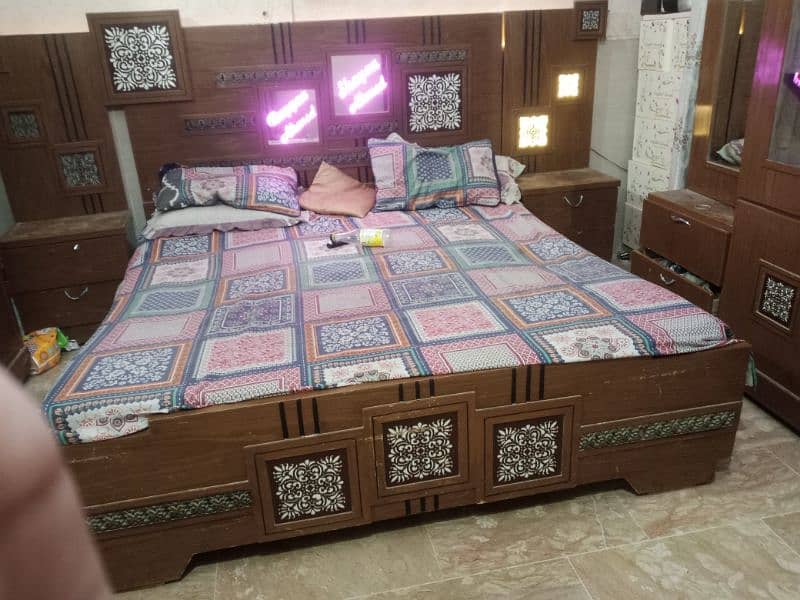 furniture for sell , bed room set for sell 4