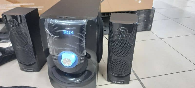 Aufionic Speakers - Mega 60 2.0 0