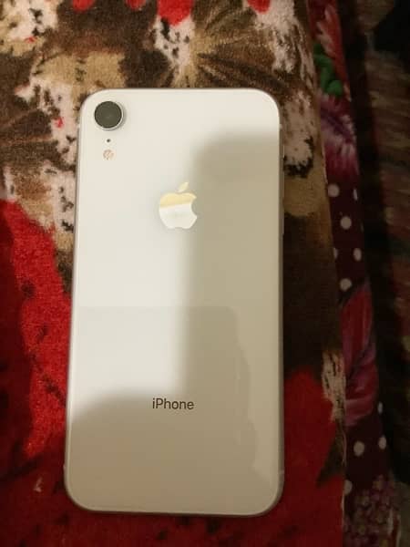 IPhone XR 128Gb water pack 92%battery health 10/10condition 2