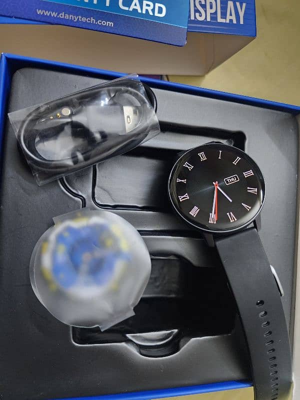 Dany TITAN smart watch 1