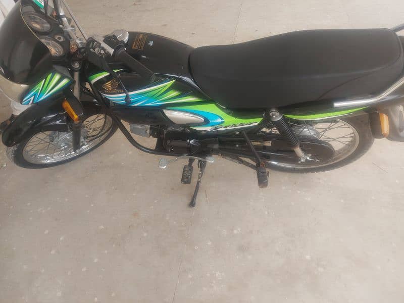 Honda CD 100 --2019--DGl-140. . . . 03366924992 1