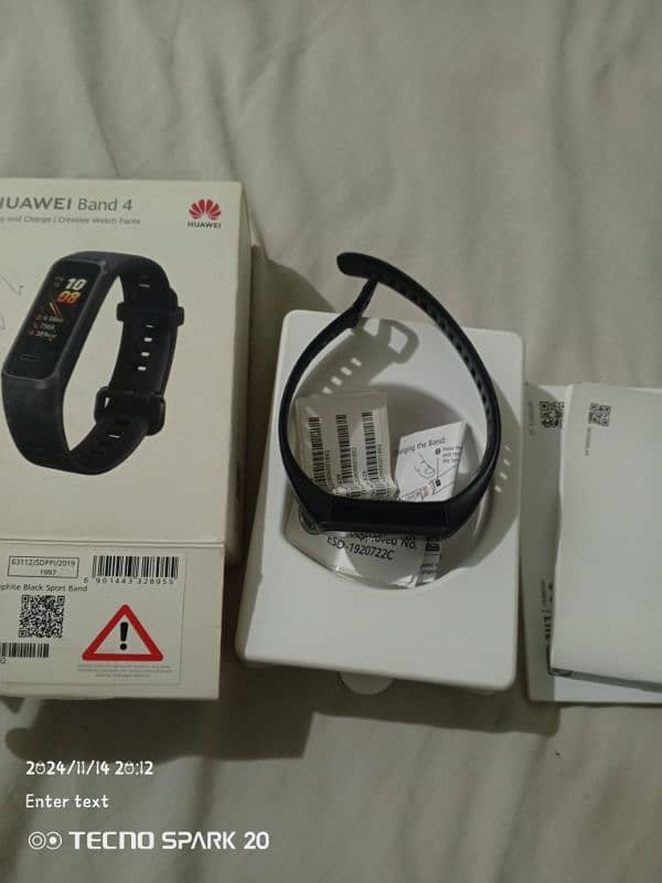 Huawei band 4 3