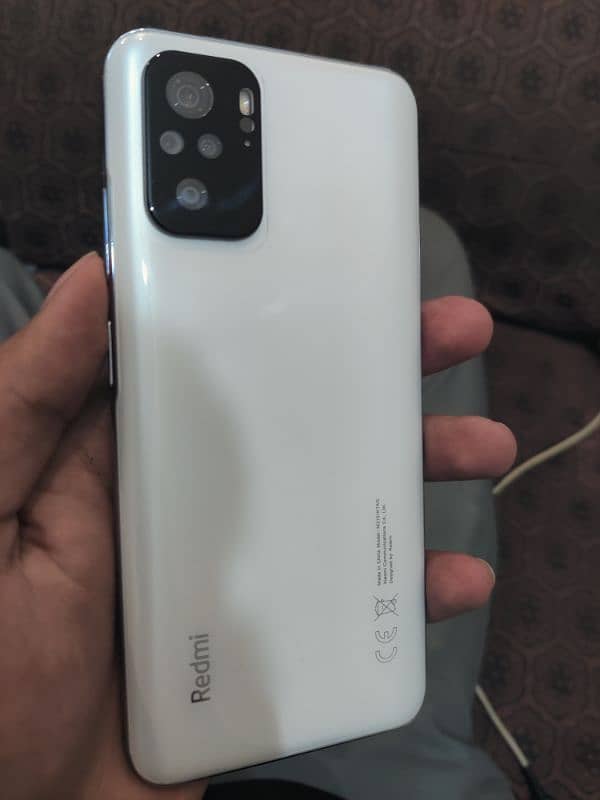 Redmi note 10 4/128 white color 9/10 condition 8