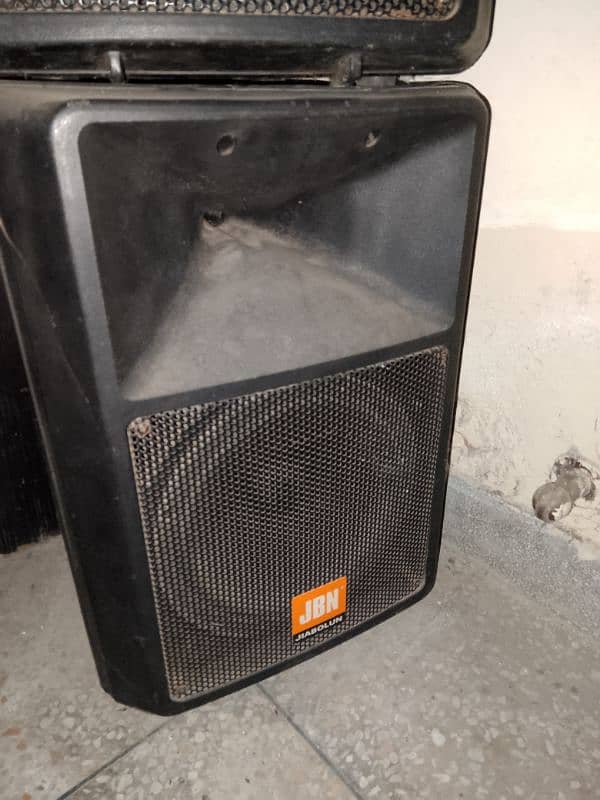 JBN  speakers 12" woofer 150watt perfect condition 3