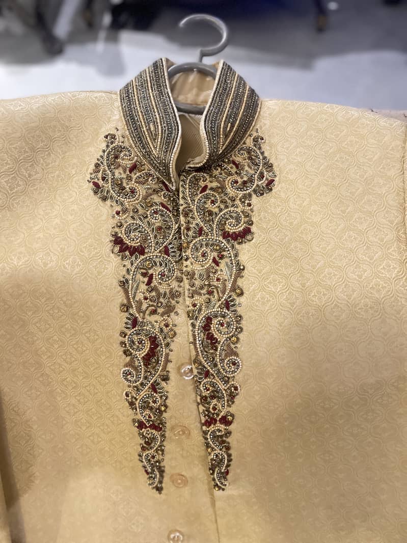 Sherwani 0