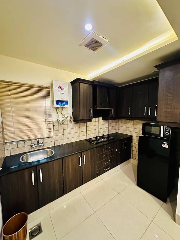 Two beds luxury apartment for rent on daily basis in bahria lahoe 8