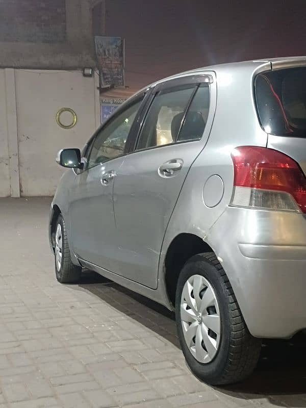 Toyota Vitz 2008 6