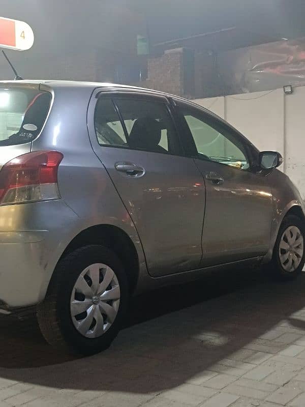 Toyota Vitz 2008 7