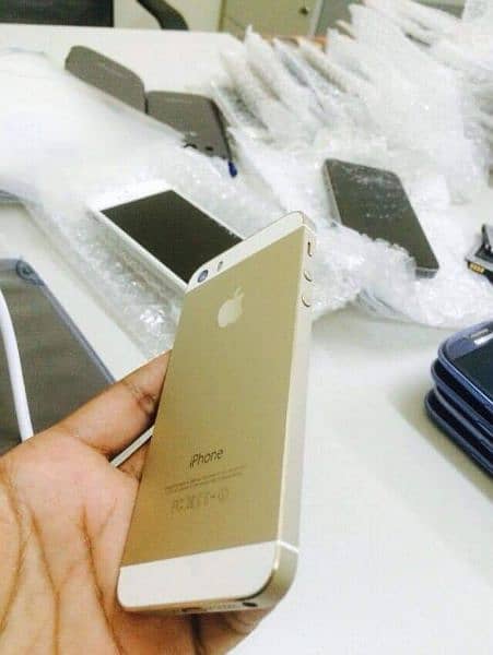 Apple iPhone 5S 64 GB PTA approved 0340,0095664  WhatsApp number 4