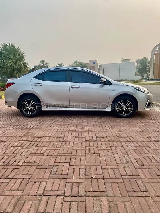 Toyota Corolla Altis 2018 1.6 4