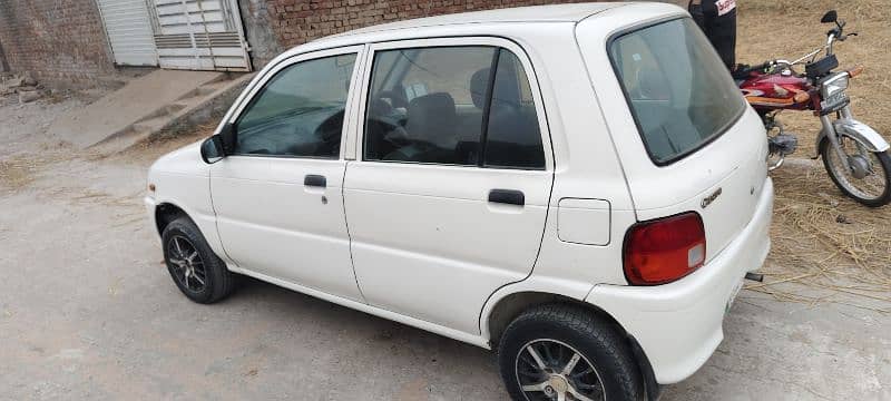 Daihatsu Cuore 2006 model good condition family use car 3