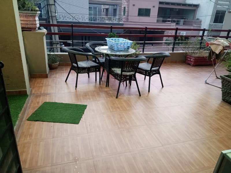 RENT 15 Marla Upper Portion for Family VIP Location in PIA Block! 0