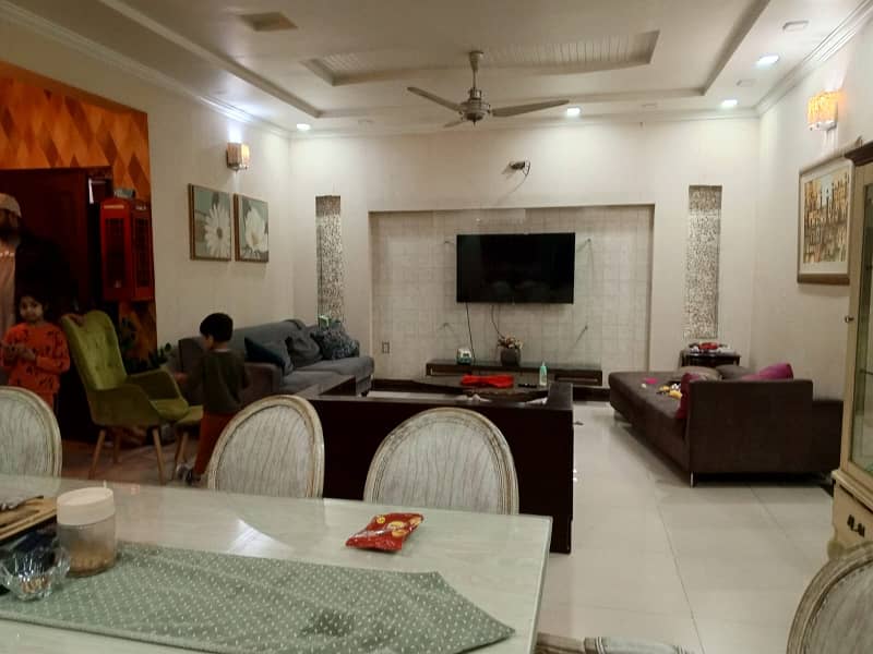 RENT 15 Marla Upper Portion for Family VIP Location in PIA Block! 1