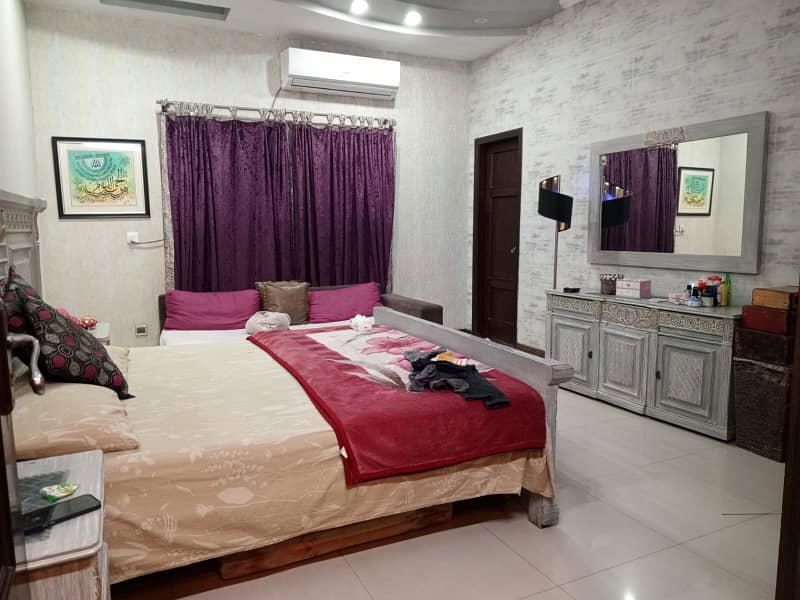 RENT 15 Marla Upper Portion for Family VIP Location in PIA Block! 3