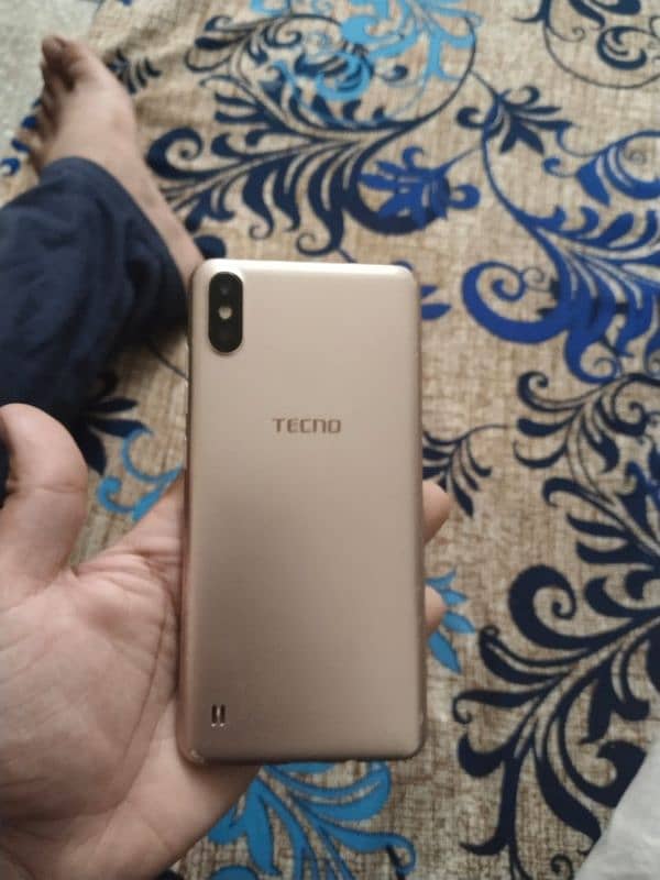 Tecno. 0