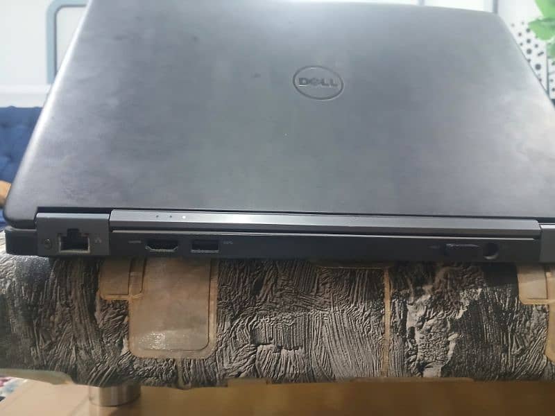 Dell i7 5th generation 8GB RAM 256GB Memory 6