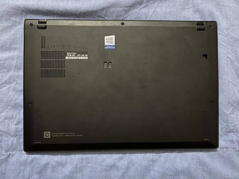 Lenovo Thinkpad X1 Carbon Core i7 8th Generation 3