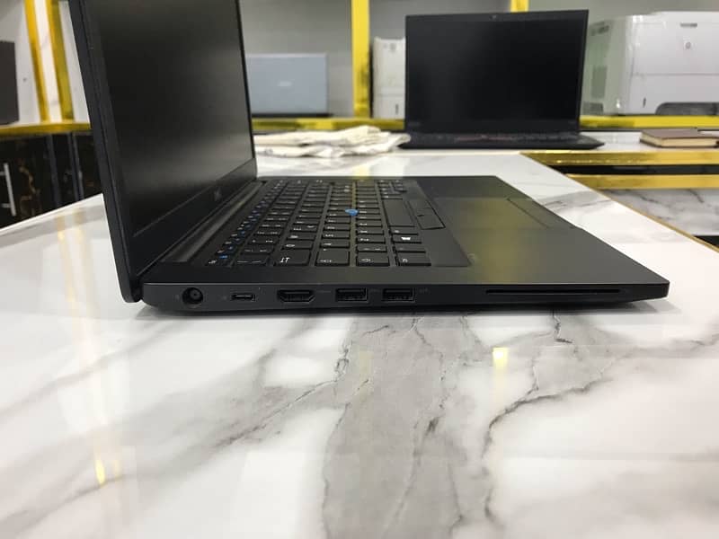 Dell Latitude 7490 - 14" FHD, Core i5 8th Gen, 8GB RAM, 256GB 3