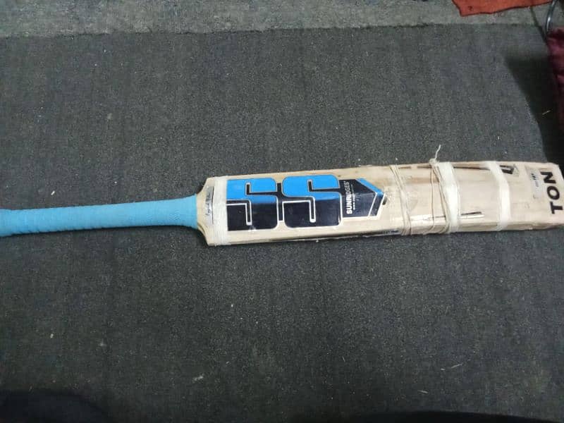 Selling a Cricket Bat 1