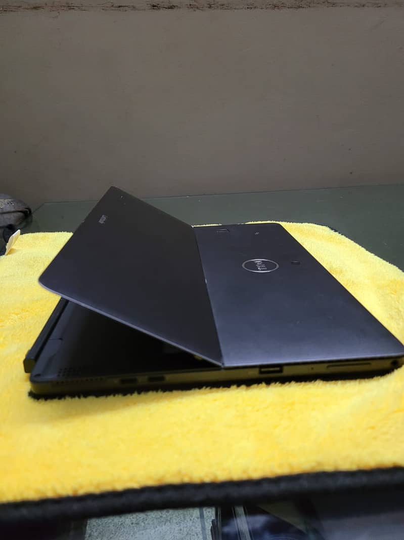 Dell latitude - Win 11 - i7 - 8th Quad Core- 16 gb, 128gb NVME - 2K 5