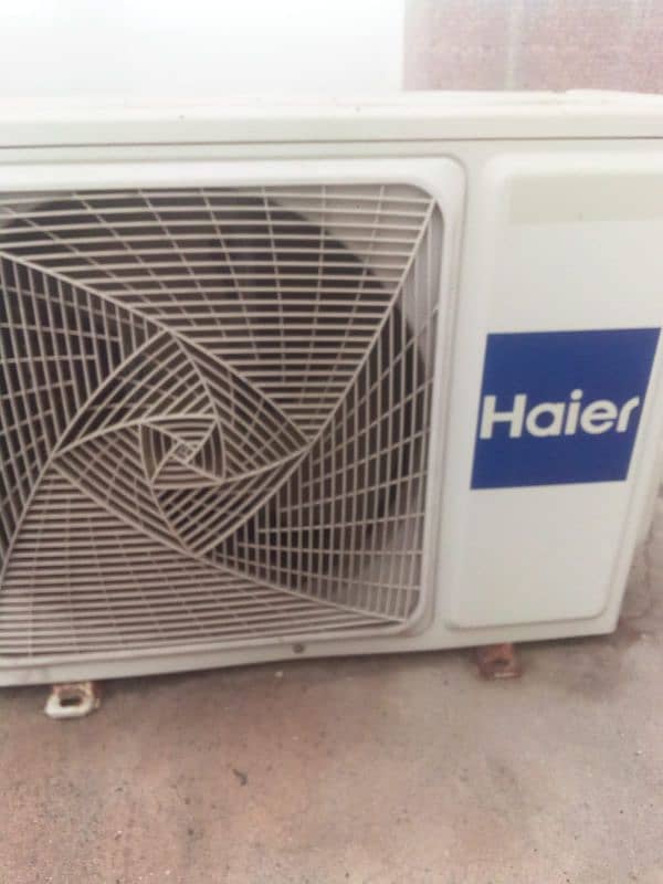 1 ton Haier split Ac 3