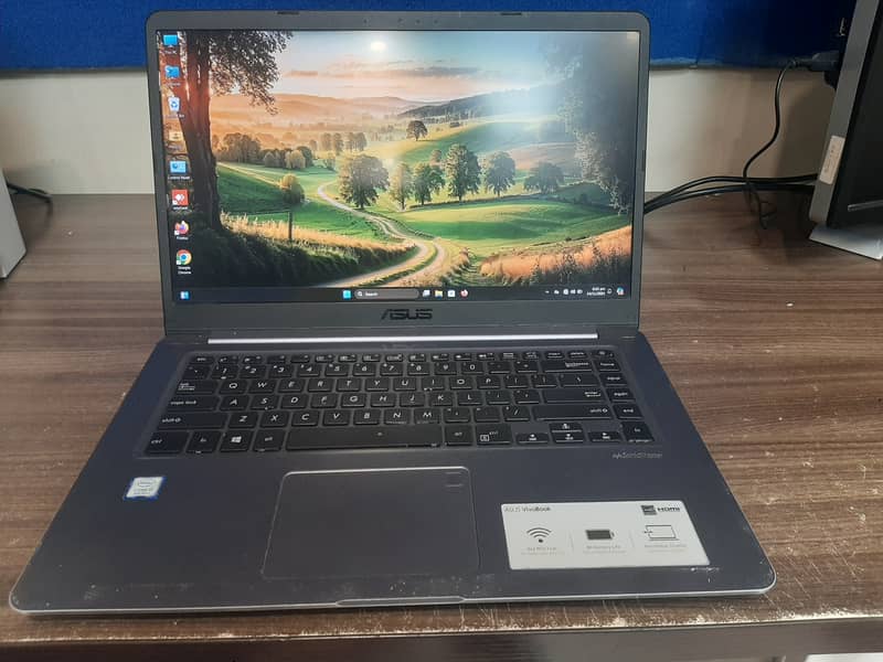 Asus vivobook core i5 8th generation 0