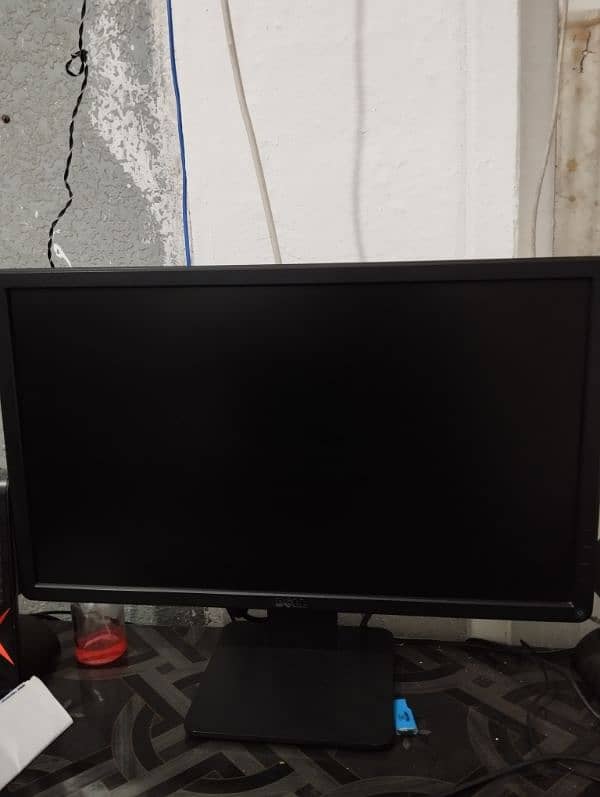 dell 1080p original led 22 inch 1900x1080 resolution 2