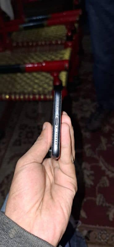 iphone 11 black colour 5