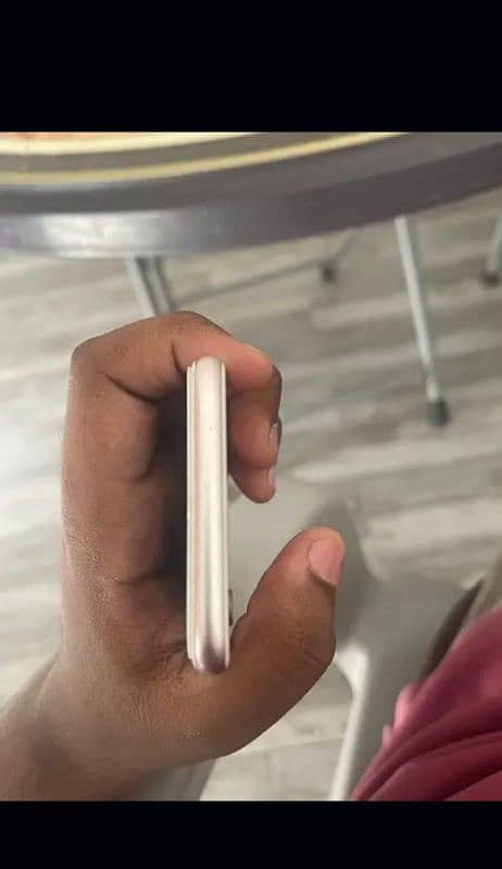 Iphone 6s PTA approved 16GB 10/10 condition 5