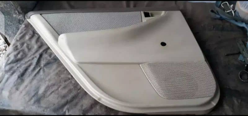 Toyota XLI 2007-08 Door Panel 2