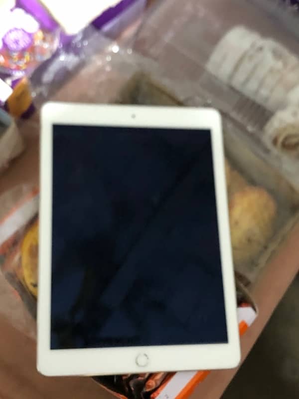 Apple iPad Air 2 0