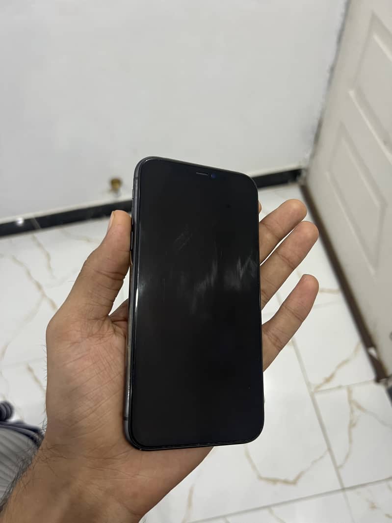 Iphone 11 non pta 64gb FU ( waterpack ) 5