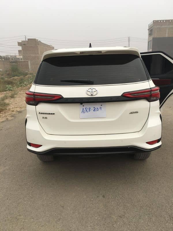 Toyota Fortuner Legender 2023. 15