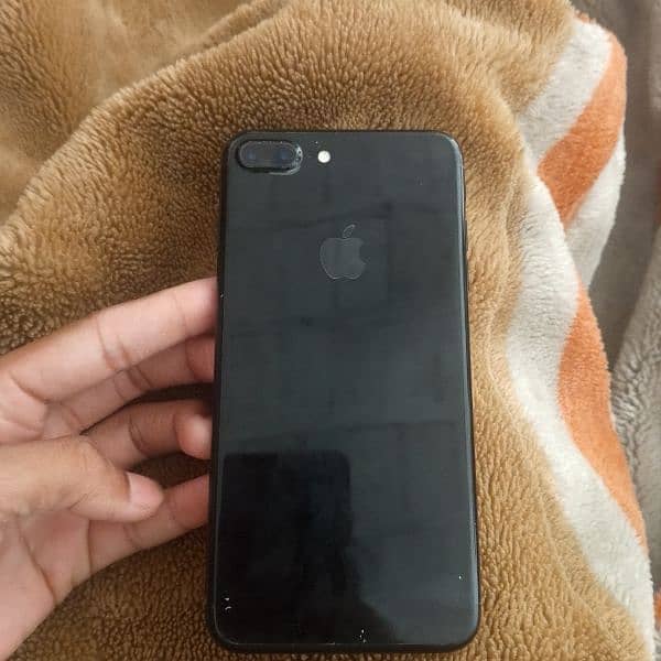 iphone 7plus PTA approve 32 gb 10/7 1