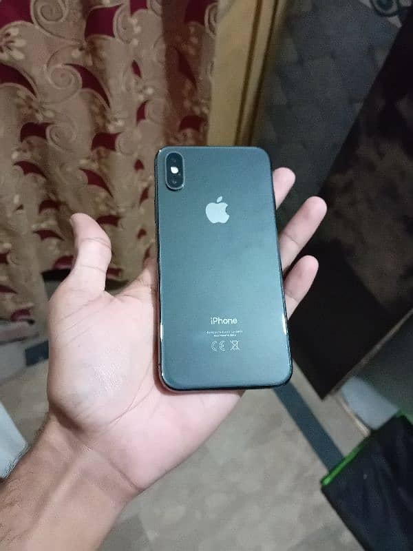 Iphone Xs (Pta Approved) with Box 1