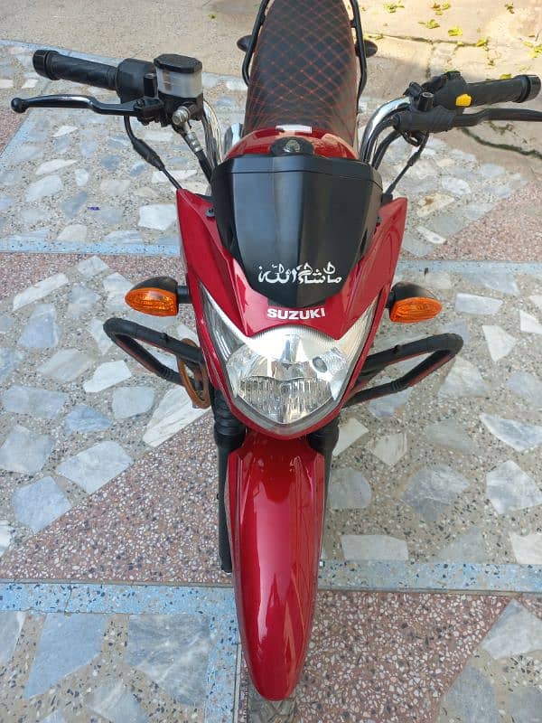 Suzuki GR 150 Red | Bike | Model 2022 4