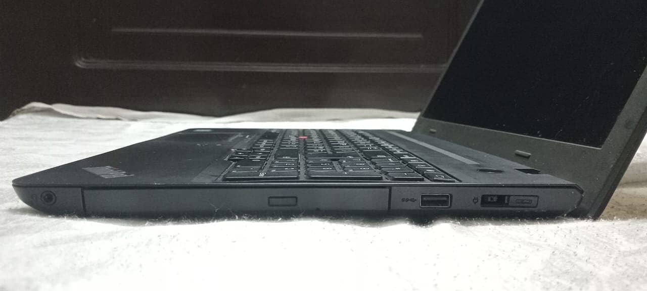 Lenovo Thinkpad E560 1