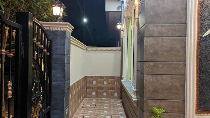 5 MARLA BEAUTIFUL HOUSE AVAILABLE FOR RENT IN DHA 11 RAHBER 5