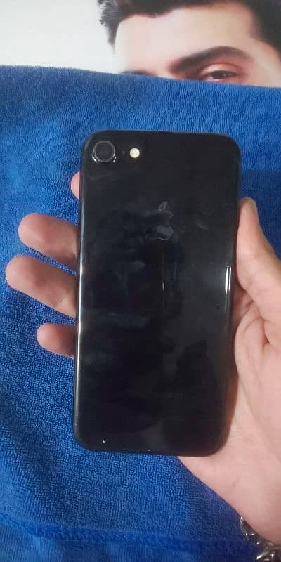 iPhone 7 10/9 condition PTA approved 128gb battery change 1