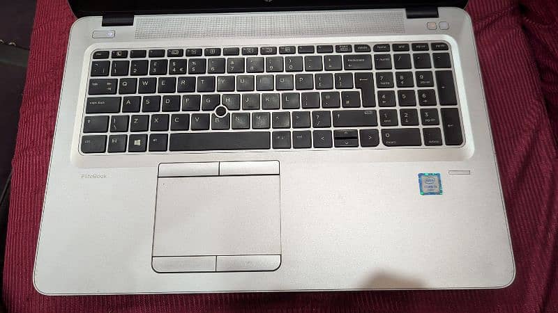 HP EliteBook Model 850G3 2