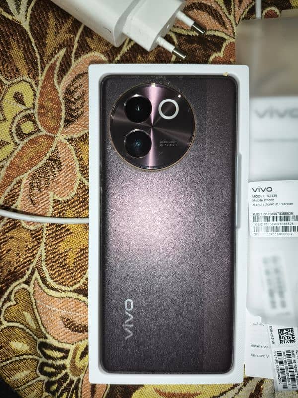 Vivo v30e 5G like brand new 1