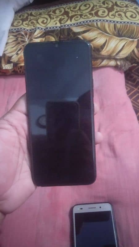 Tecno spark 4  3, GB ram 32 GB ROM 1