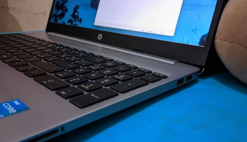 Hp 250 G8 notebook core i3 11th gen 2