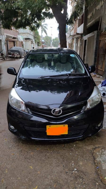 Toyota Vitz 2012/2015 1